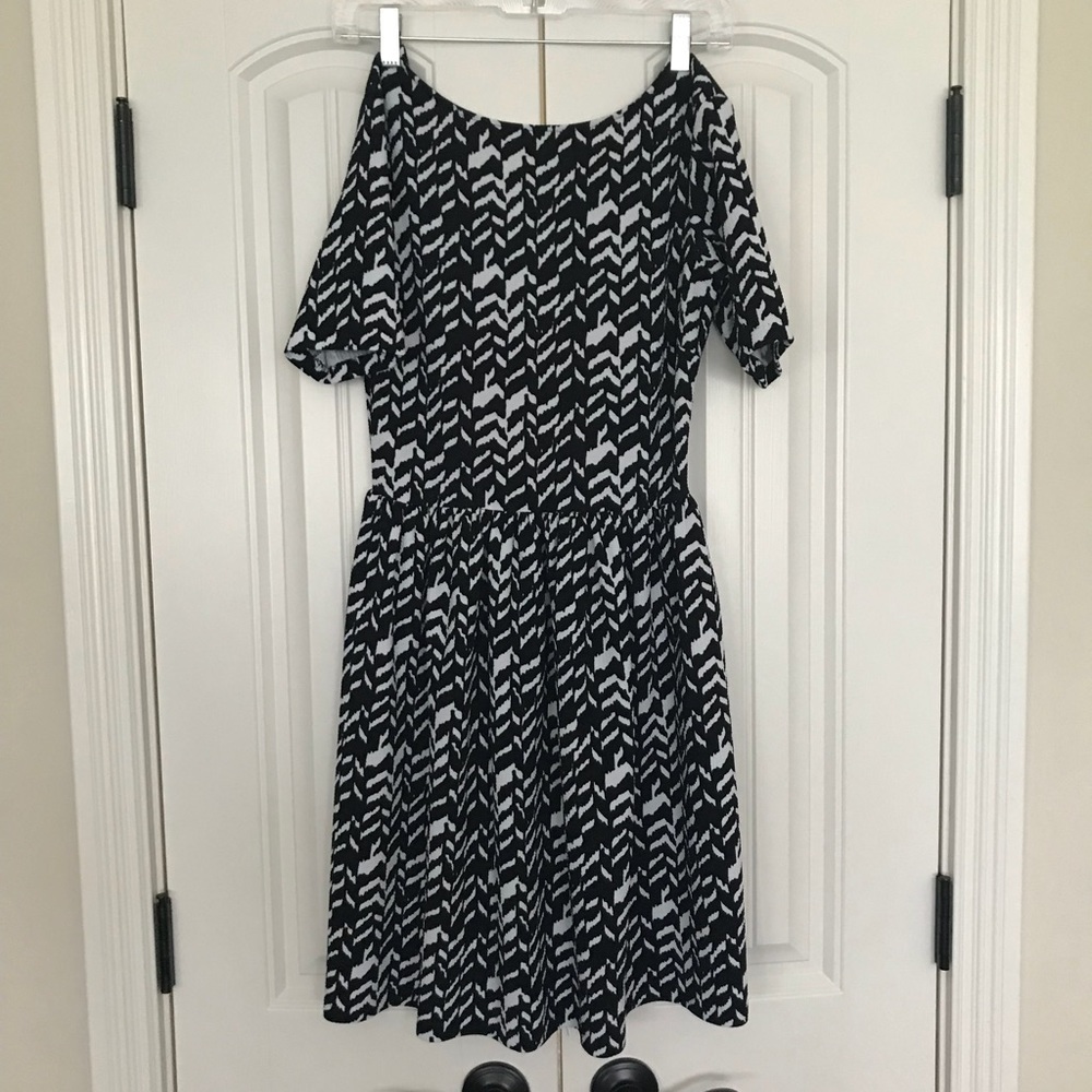 Black and white dress